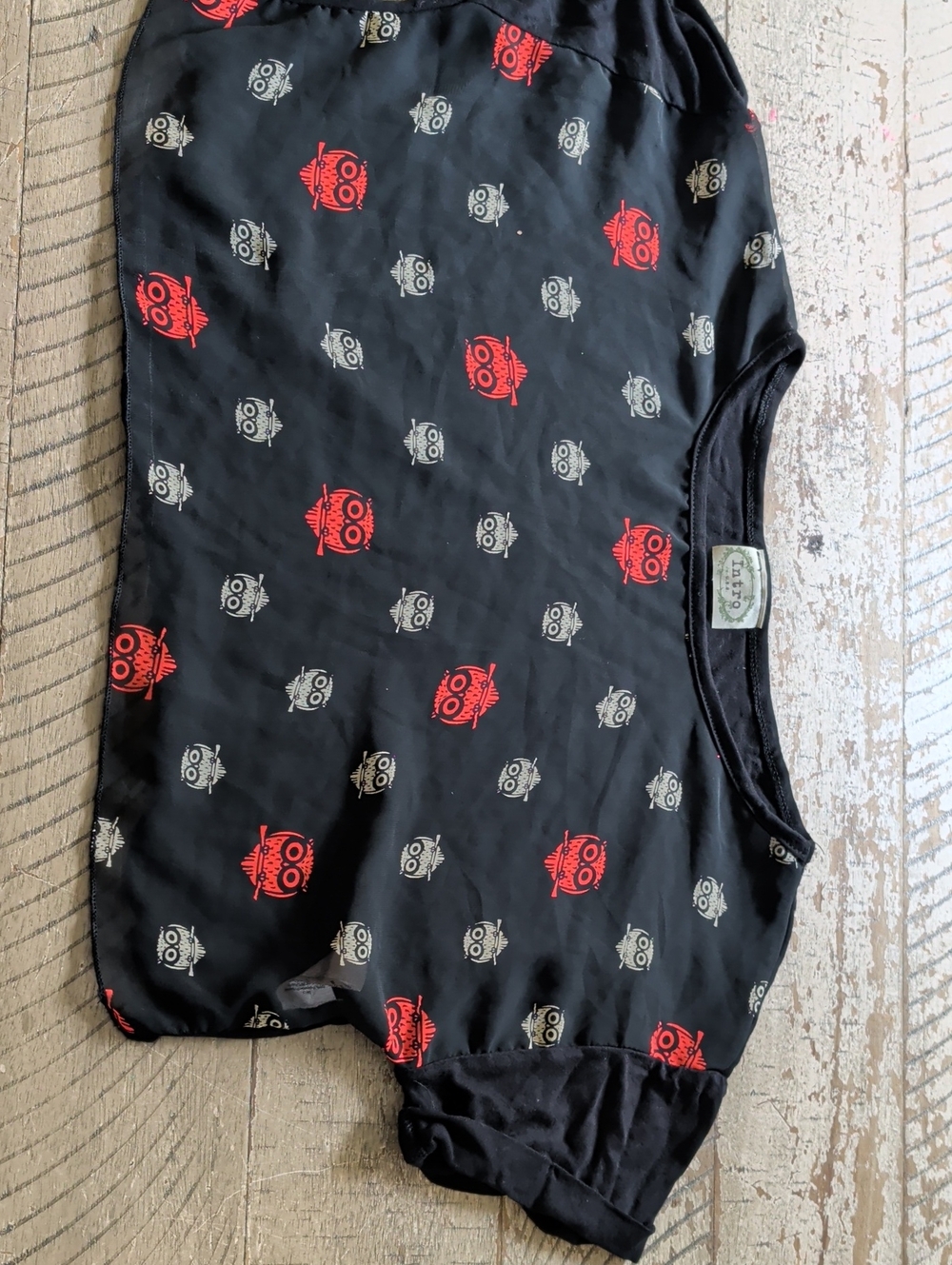 intro. Crop Shirt